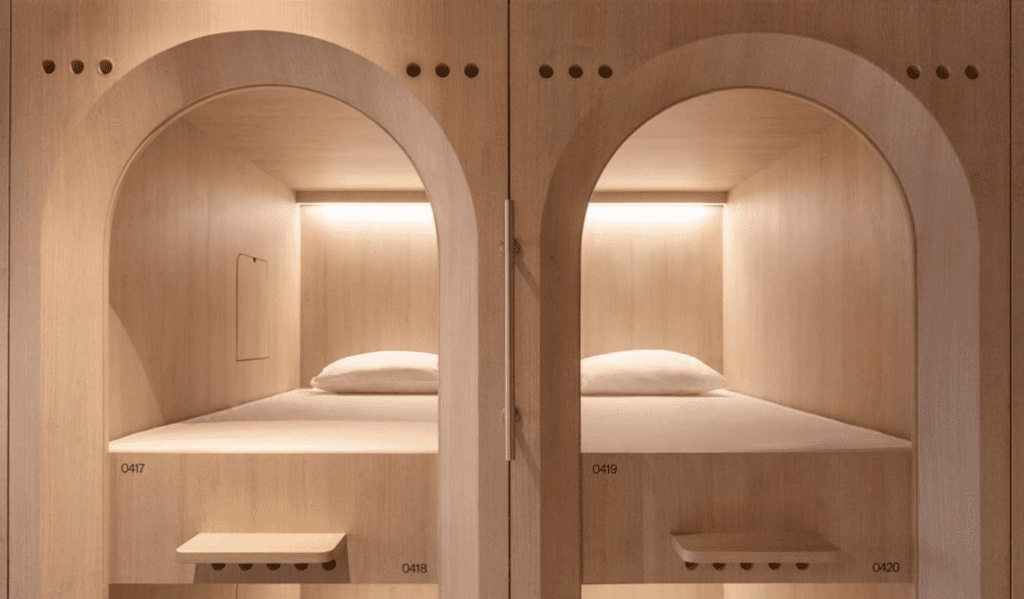 KINN capsule hotel