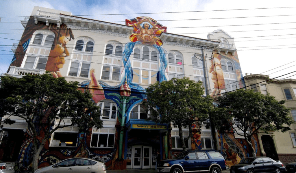 Where to Stay for Nightlife & Food: The Mission District